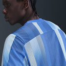 Nike Men's Victory Print Shirt - Comet Blue