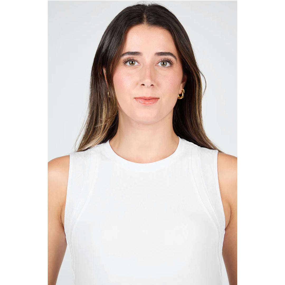 Sofibella Women's White Lotus Sleeveless Top - White